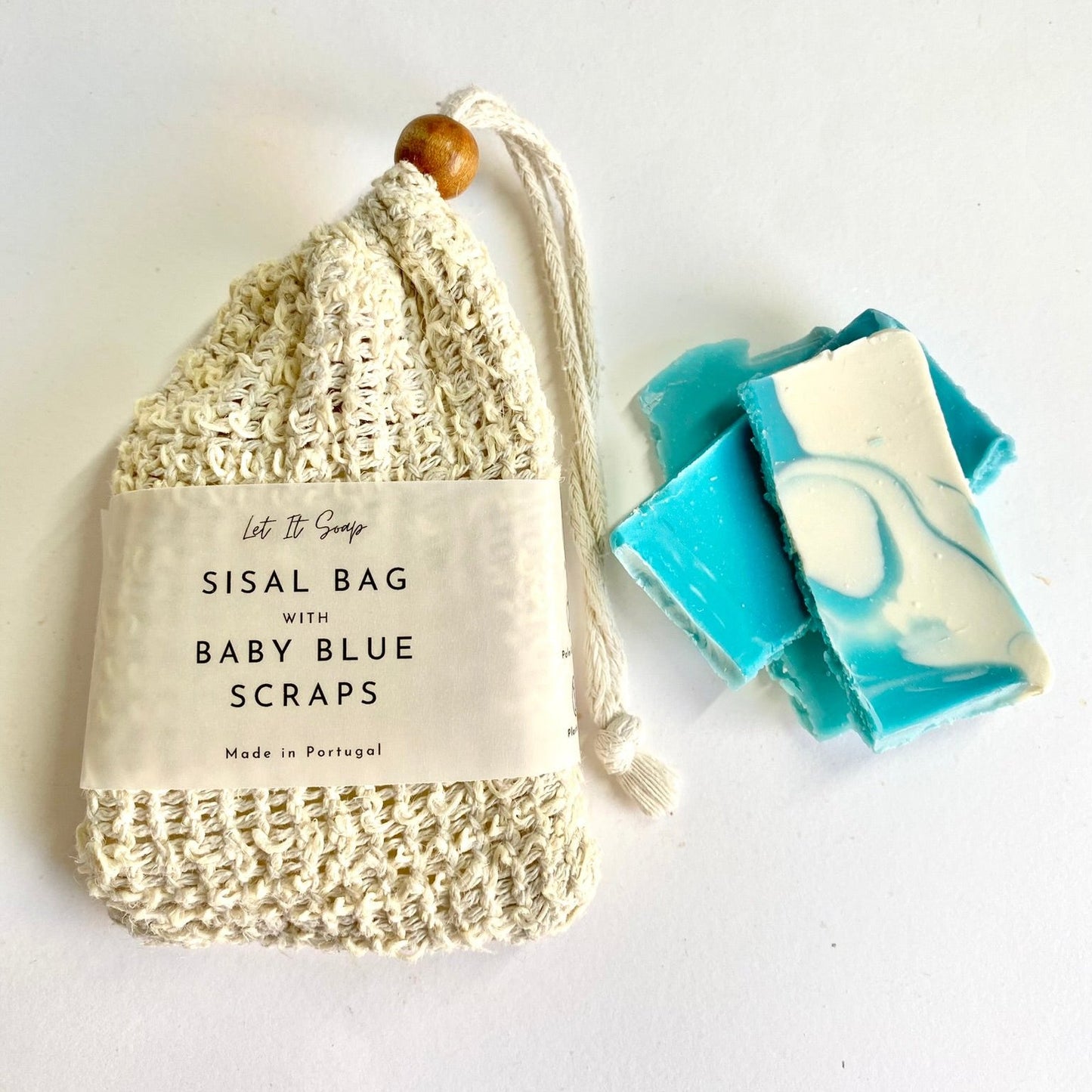 Saco de Sisal com aparas de Sabonete Baby Blue